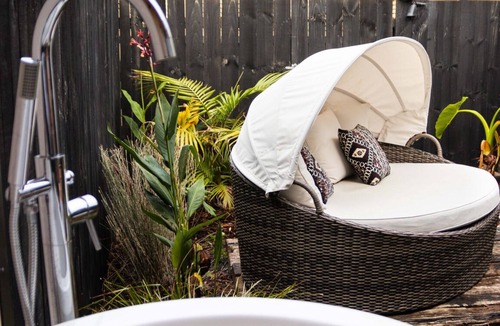 Matakana Apartment | Romantic Matakana Getaway