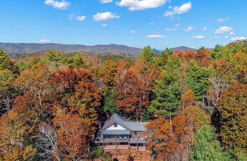 Hidden Lake Cabin | Romantic Modern Cabin w/Mountain Views, Hot Tub, Pet-Friendly & EV Charger