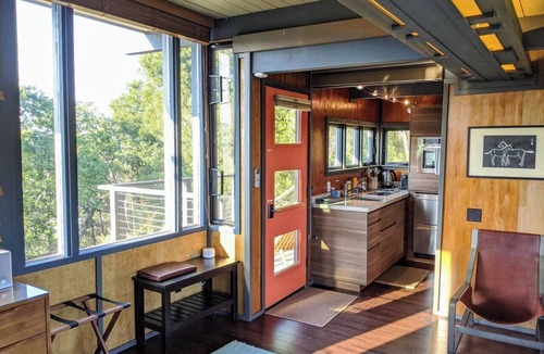 Santa Venetia Condo | Romantic Mtn Studio - Pool, Sauna, Views!