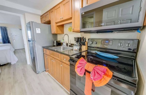 Myrtle Beach Condo | Romantic Oceanfront View, Discounted, Pools