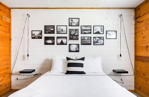 Long Pond Cottage | Romantic Pet Friendly Cottage