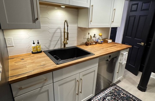 Westside Apartment | Romantic Retreat, Hot Tub, Firepit