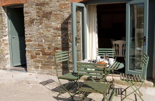 St Wenn Cottage | Romantic Rural Retreat, Ideal Base to Explore Cornwall