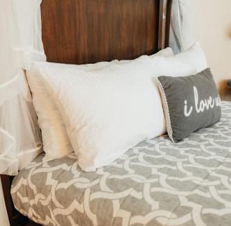Silt House | Romantic Rustic Luxury on 21-acre Private Ranch #2