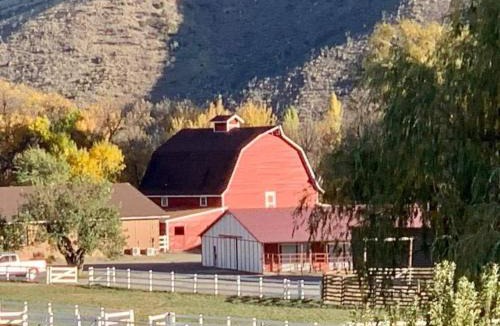Silt House | Romantic Rustic Luxury on 21-acre Private Ranch #3