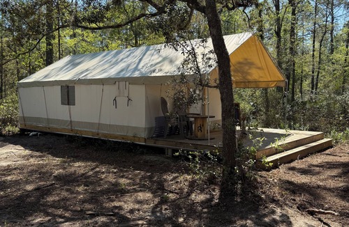 Live Oak RV Rental | Romantic Safari Tent Private Bath Fire Pit
