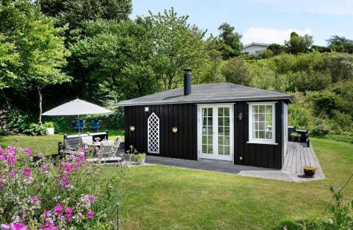 Egsmark Strand House | Romantic Seaside Cottage With Panoramic Views Just 20 Meters From The Beach