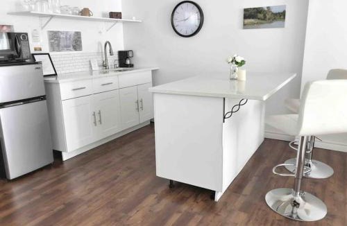 Port Franks House | Romantic Studio Cottage