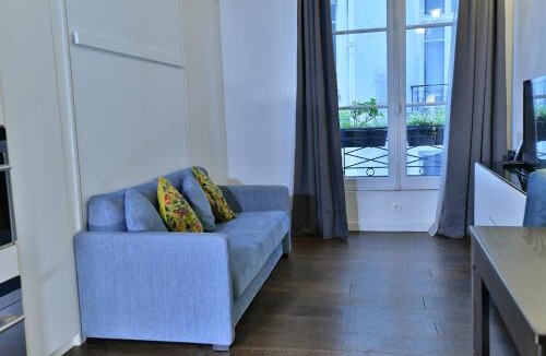 Bonne-Nouvelle Apartment | Romantic studio in center of Paris
