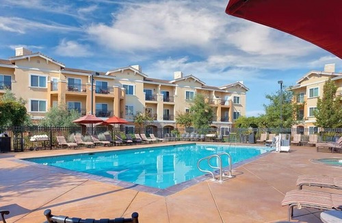 Napa Condo | Romantic Studio in Napa- Wine Country Getaway