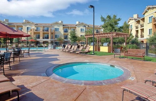 Napa Condo | Romantic Studio in Napa- Wine Country Getaway