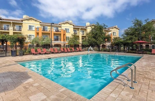Napa Condo | Romantic Studio in Napa- Wine Country Getaway