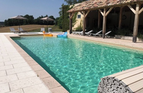 Paulhiac House | Romantic studio with private terrace and direct pool access
