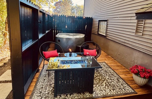 Fayetteville Condo | Romantic Suite Private Hot Tub