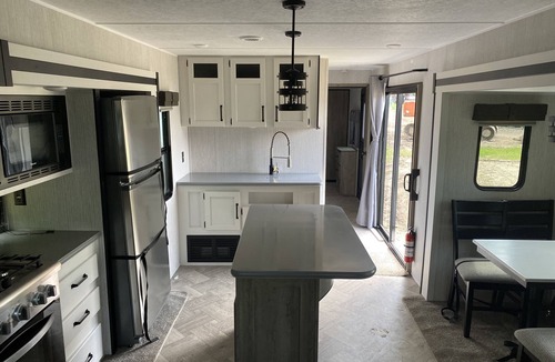 Greater Madawaska Cottage | Romantic Sunrise Park Model Home