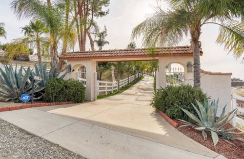 Temecula Villa | Romantic Villa Pool Walk to Wineries
