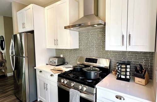 Troy House | Romantic Villa