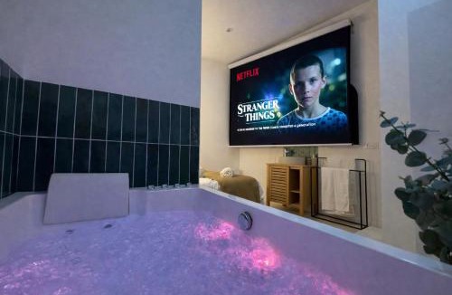 Saint-Jacques - Saint-Roch Apartment | Romantique Room - Cinéma - Netflix - St Roch