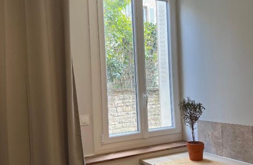 Faubourg North Apartment | Romarin - studio BSB/Godrans