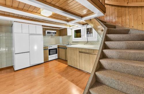 Wolfhalden Apartment | romatisches Chalet mit Bodenseesicht
