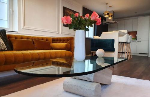 Rheineck Apartment | Rome Apartment