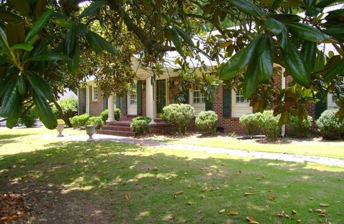 Rome House | Rome, Ga. ;Home away from Home -plenty of room to enjoy your friends and family