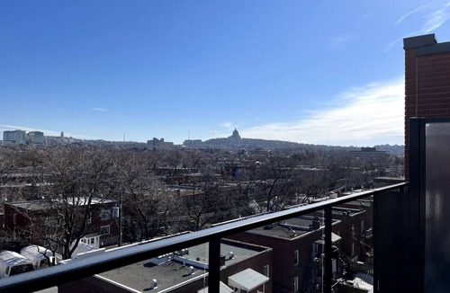 Cote-Des-Neiges—Notre-Dame-De-Grace Apartment | Romema *618* - Loft Penthouse