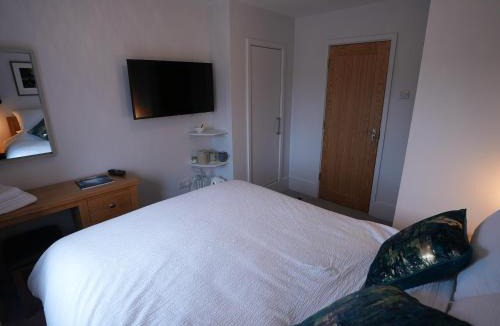 Romsey Bed & Breakfast | Romsey Brewery House - circa 1893