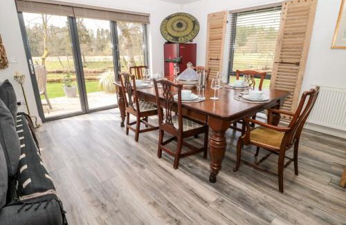 Hallington House | Romsey Lodge