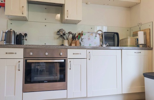 Hethel Cottage | Romulus