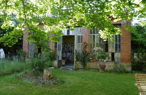 Chalabre Apartment | Romy's Room - ensuite in shared Village Chateau