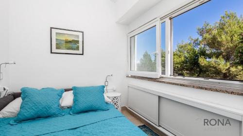 Kolanjski Gajac Apartment | Rona Apartment Flower 1 and Flower 2