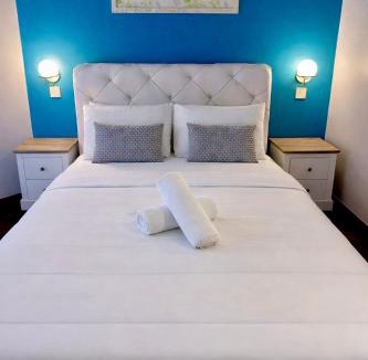 Tanjung Tanah Merah House | RONA Go Seaview Seri Bulan Condo Port Dickson