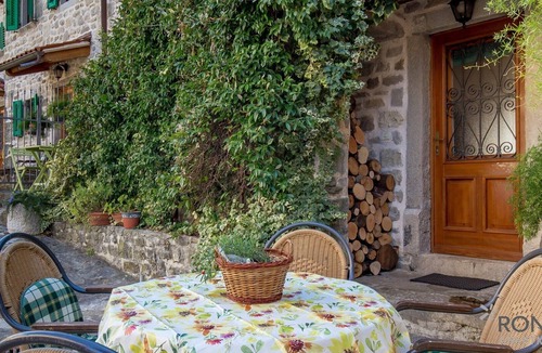Boljun Apartment | Rona Stone house Janja nr 3