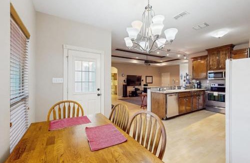 South Side House | Ron’s Retreat