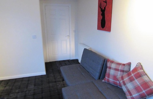 Girvan Apartment | Roodlands Cottage