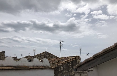 Sigean Apartment | Roof/terrace loft apartment