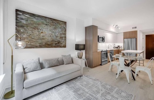 NoMa Hotel | Rooftop Bar & Lounge | 1BR w/Shopping Available Onsite