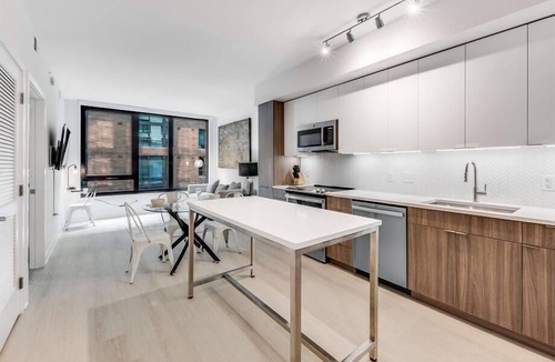 NoMa Hotel | Rooftop Bar & Lounge | 1BR w/Shopping Available Onsite
