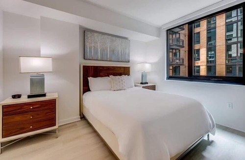 NoMa Hotel | Rooftop Bar & Lounge | 1BR w/Shopping Available Onsite