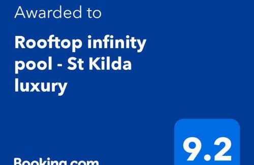 St Kilda Apartment | Rooftop infinity pool - St Kilda luxury