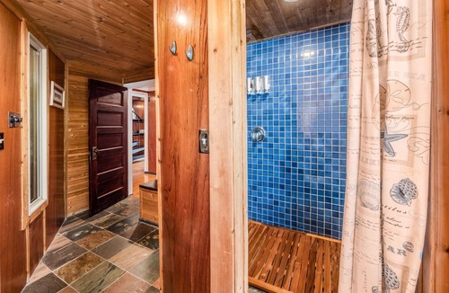 Russells Point House | Rooftop Oasis - Hot Tub - Sauna - Steps from Lake!