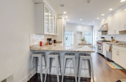 Canton House | Rooftop Patio w/View: Baltimore Retreat