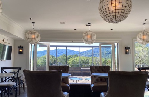 Wayland Park Apartment | Rooftop Penthouse Overlooking VA Wine Country/Mountain Views/Dtwn Crozet