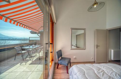 Le Bourget-du-Lac Apartment | Rooftop pieds dans l’eau, terrasse, parking sécu