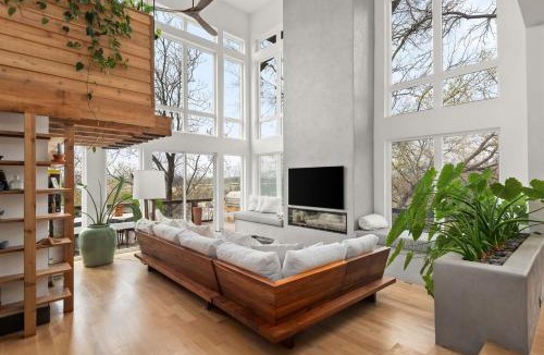 Shelby Hills House | Rooftop Pool, Close to Downtown - Create, Play Recharge