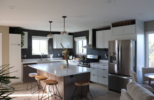 Linn Valley House | Rooftop Spa Cabin with Fire Pit and Golf Cart