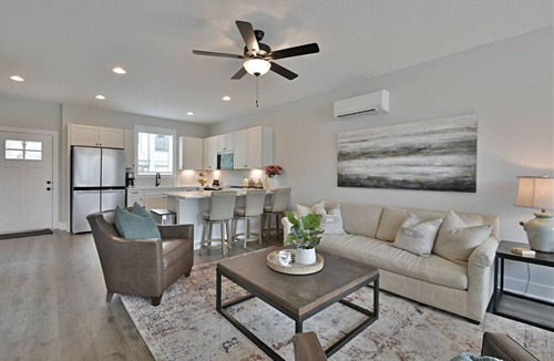 Knoxville Villa | Rooftop w/River Views - 9 min Neyland