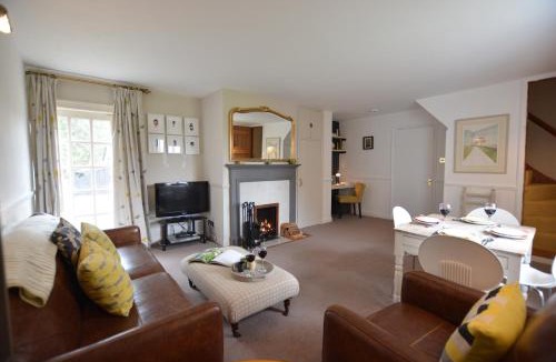 Halesworth House | Rookyards