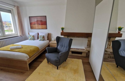 Hettange-Grande Villa | Room 1 Premium Namibia city view